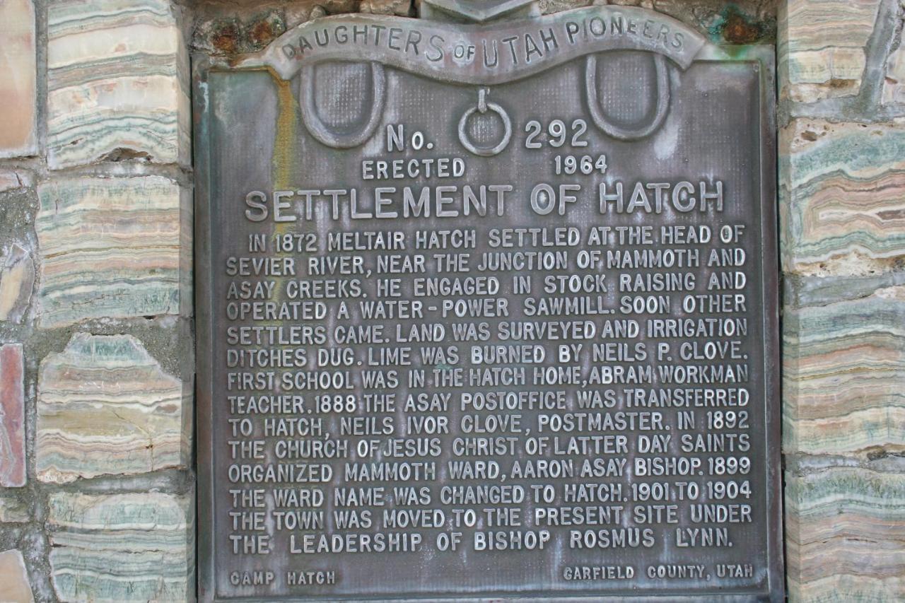 Bryce Zion Inn Hatch Exterior photo